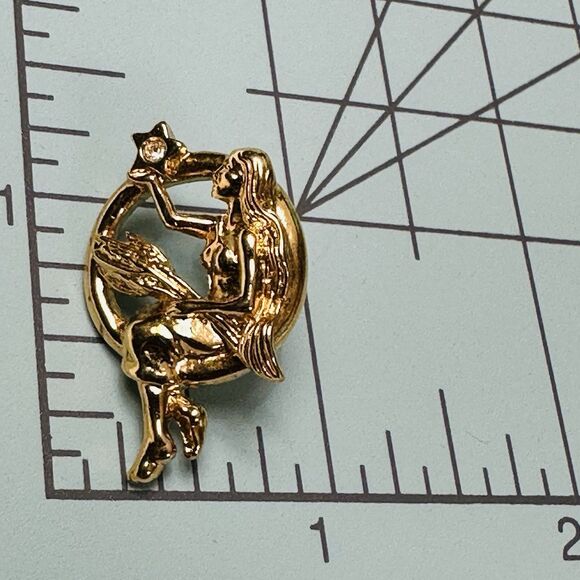 Vintage Avon Virgo Signs of the Future Pin Astrology Horoscope Rhinestone Star - Picture 5 of 8